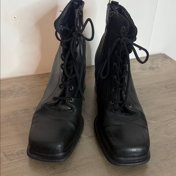 Henri Pierre Black Leather Heeled Ankle Boots - lace up - side zipper - 8 - Picture 5 of 9